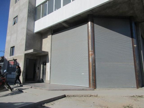 Imagen 4 de 10 de Local Comercial Sobre Colectora
