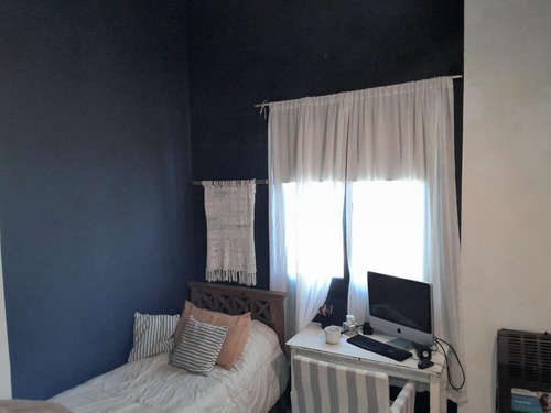 Casa 4 Ambientes En Venta Barrio San Alfonso, Pilar Del Este