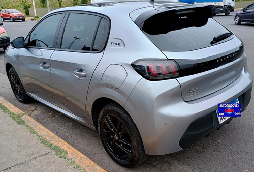 Peugeot 208 1.6l Style Tiptronic
