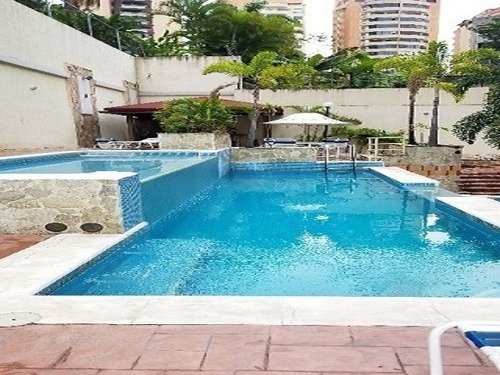 Imagen 2 de 10 de Mrg-cod895 Venta Lujoso Apto. Residencia Assad Garden En La Urb. Parral Con Excelente Clima De Montaña.
