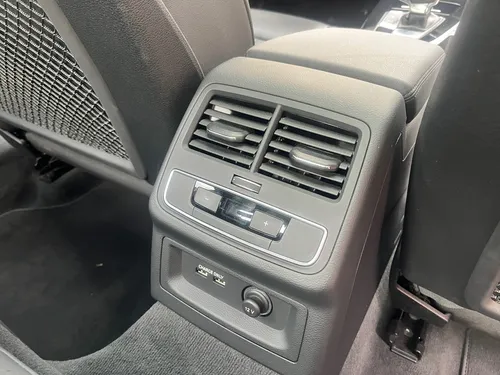 Audi A4 2.0 40 Tfsi Advance Stronic Mhev