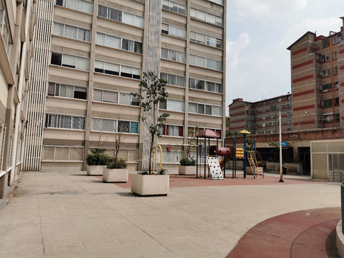 Departamento En Venta En Carola, Álvaro Obregón En Calle De Toltecas # 166. Cd*