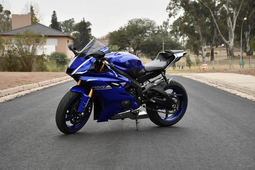 Yamaha R6 - 2018