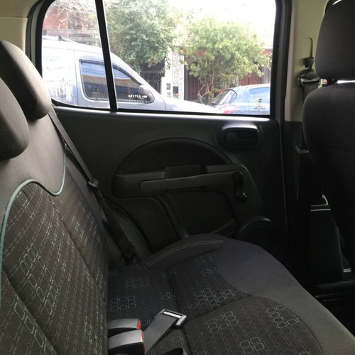 Fiat Uno 1.4 8v