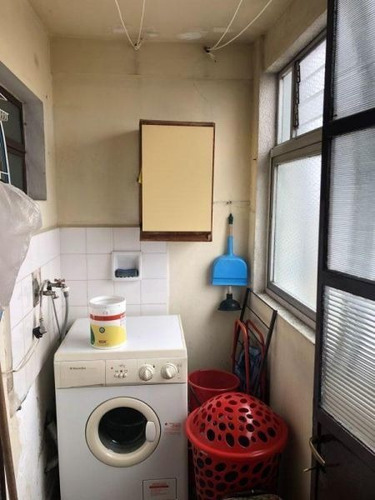Semipiso De 4 Ambientes, Muy Buena Ubicación !!!