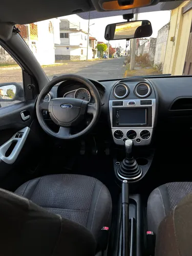 Ford Fiesta Ikon 2012 Transmisión Manual
