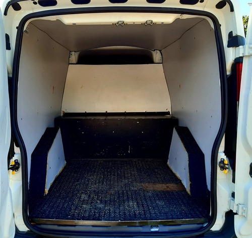Imagem 6 de 10 de Fiat Fiorino 2015 1.4 Flex 4p