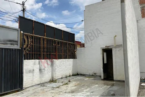 Oportunidad De Invertir En Un Lote Con Planos Aprobados En Cajica (10000).