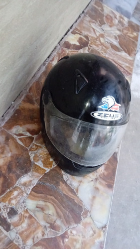 Casco Zeus Helmet