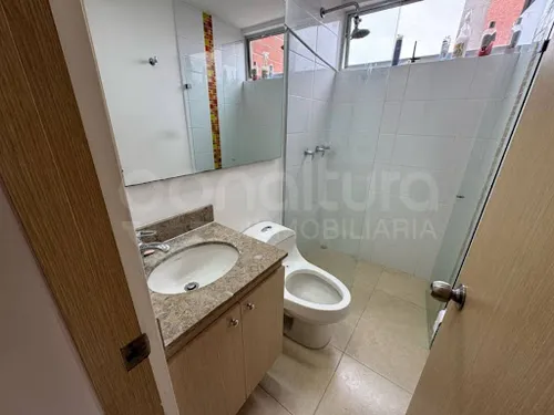 Apartamento En Arriendo San Jose 472-7064