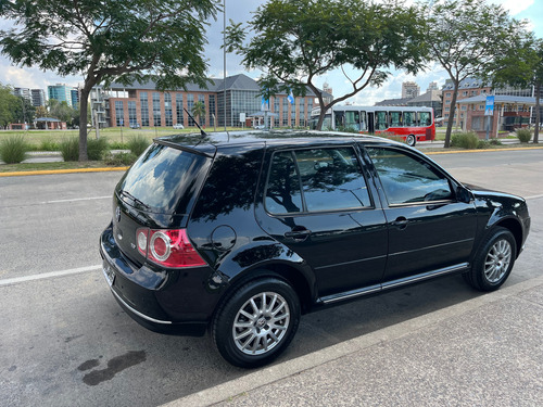 Volkswagen Golf 2.0 Highline Tiptronic