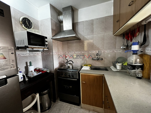 1 Dormitorio Reciclado, Ascensor, Garaje, Baulera Balcón Y Gastos Bajos