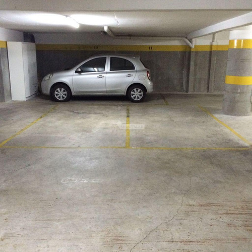Imagen 7 de 8 de Local Pocitos Venta Silvestre Blanco Y Brito Del Pino, Se Vende Local Comercial Con Renta + 4 Garaje