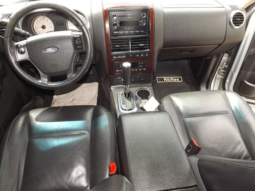 Ford Explorer 4x4