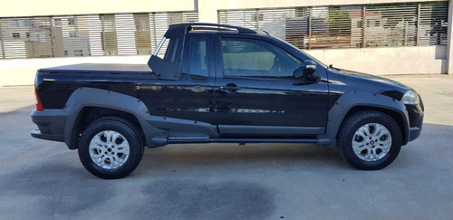 Fiat Strada Adventure 1.8 16v (flex) (cabine Estendida)