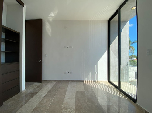 Oficina (a2) En Venta En Attico 33 En Montebello