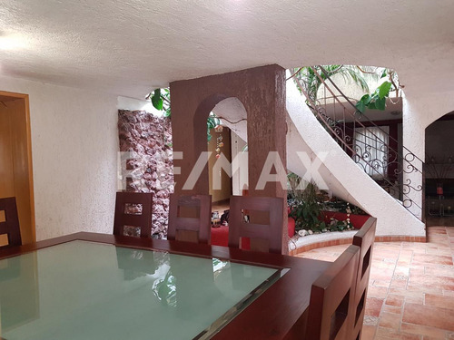 Casa En Venta En Metepec, Casa En Condominio En La Virgen