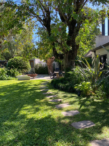 Zona Balbastro - Excelente Casa - Impecable!