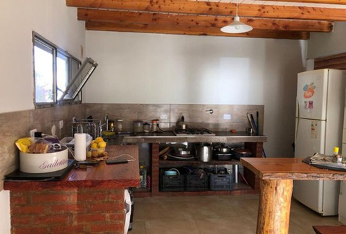 Lote De 1300 Mts2 Forestado Con Dos Departamentos