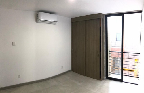 Excelente Departamento En Venta Planta Baja Sobre Av Tolsa E