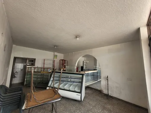 Arriendo 2 Locales Comerciales Paipa Boy Av Libertadores Acreditados