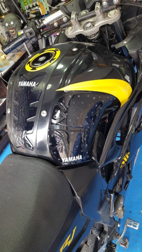 Kit Protector Tanque + Pierneras Con Stop Grip Yamaha Fz16