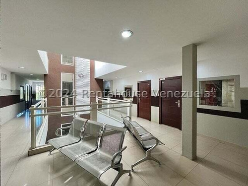 24-17399 Oficina En Venta Avenida Fuerzas Aereas, Aragua Mord