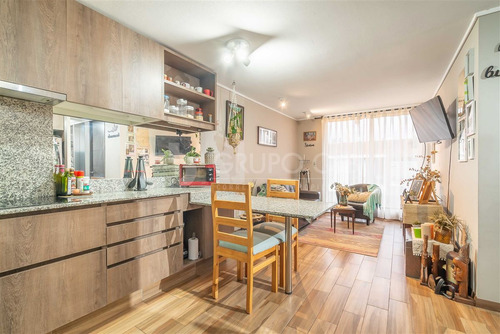 Departamento En Venta De 2 Dorm. En Ñuñoa