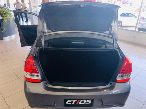 Toyota Etios X 1.5 Vvti 103 Cv 6 M/t 4p Marzo 2021