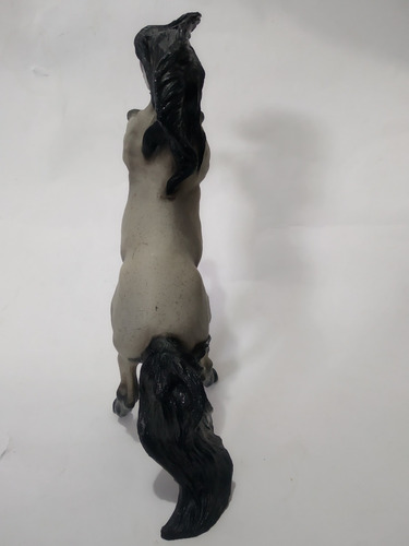 Imagen 2 de 4 de Caballo Breyer Reeves 01