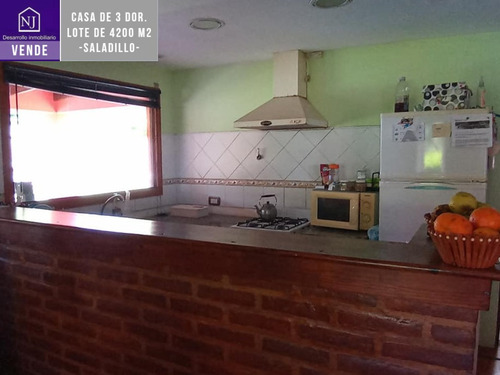 Vendo Hermosa Casa De 3 Habitaciones + Gran Parque