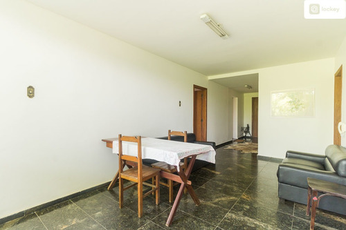 Imagem 13 de 15 de Aluguel De Casa Com 868m² E 7 Quartos - 12312