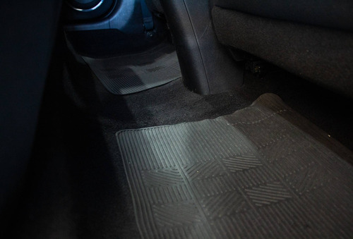 Imagem 13 de 15 de Toyota Yaris 1.3 16v Flex Xl Live Manual