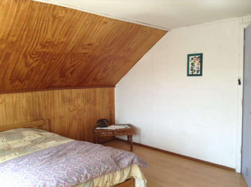 Casa 3 Dormitorios 2 Baños Y Con Una Excelente Ubicacion.