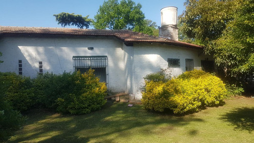 Imagen 6 de 9 de Casa Quinta En Venta - 3 Dormitorios 2 Baños - 1200mts2 - Francisco Alvarez, Moreno