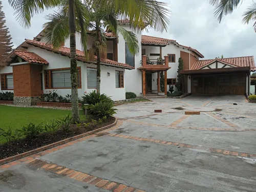 Casa En Venta En Rionegro. Cod V12616