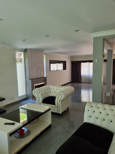 Venta Casa 6 Ambientes Pileta El Lauquen Canning
