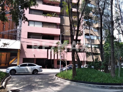 Departamento En Venta En Polanco (556761) ( 3 Recámaras, 2 Baños, 196m2 )