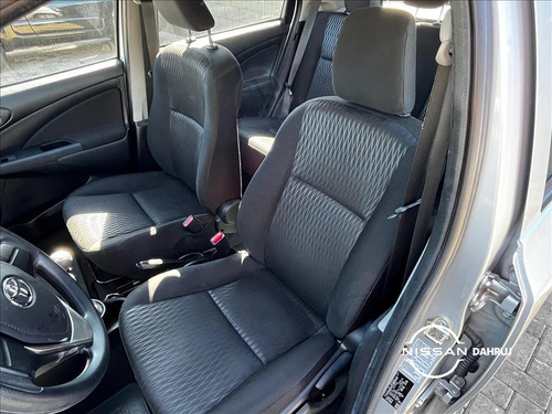 Toyota Etios 1.3 X 16V FLEX 4P MANUAL
