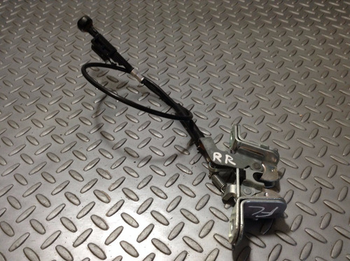 Chapa Asiento Trasero Derecha Toyota Corolla Mod 03-08 Orig