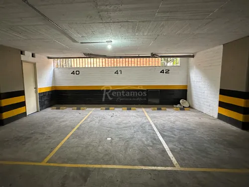 Apartamento En Arriendo En Castropol. Cod A776002
