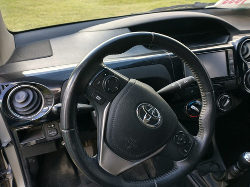 Toyota Etios 1.5 Xls