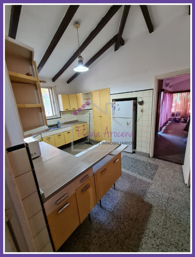 Imagen 15 de 25 de Venta Casa Esquina Con Dpto Y Pile V. Del Lago