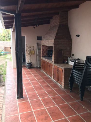 Imagen 16 de 19 de Casa Céntrica En Dr. Muñiz 332