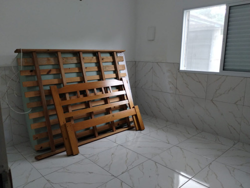 2 Quartos 1 Banheiro Casa
