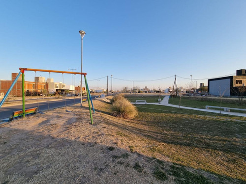 Imagen 12 de 14 de Venta! Lote En Docta Frente Espacio Verde En Av. Principal! Etapa 1 Apto Duplex 360m2