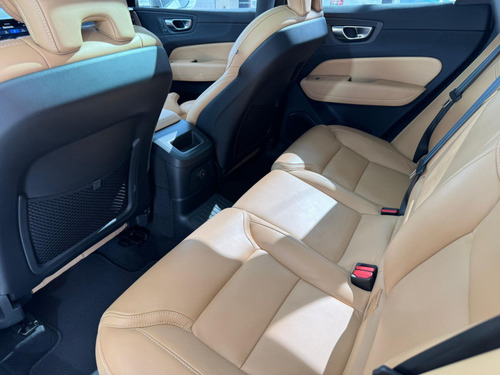 Volvo XC60 2.0 T8 RECHARGE ULTIMATE AWD GEARTRONIC