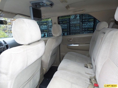 Imagen 12 de 15 de Toyota Fortuner