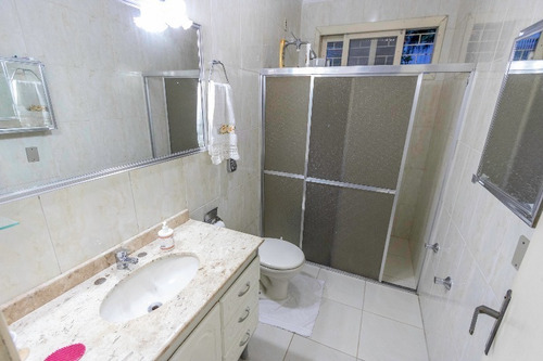 Casa Em Camaquã Com 4 Dormitórios - Lu268696