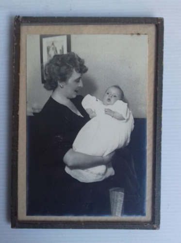 Antigua Foto Abuela Con Nieta Bebe 1930 17x12cm Marco Vidrio